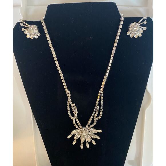 Signed Parco Rhinestone Silver Necklace and Earrings Vintage - Picture 1 of 3